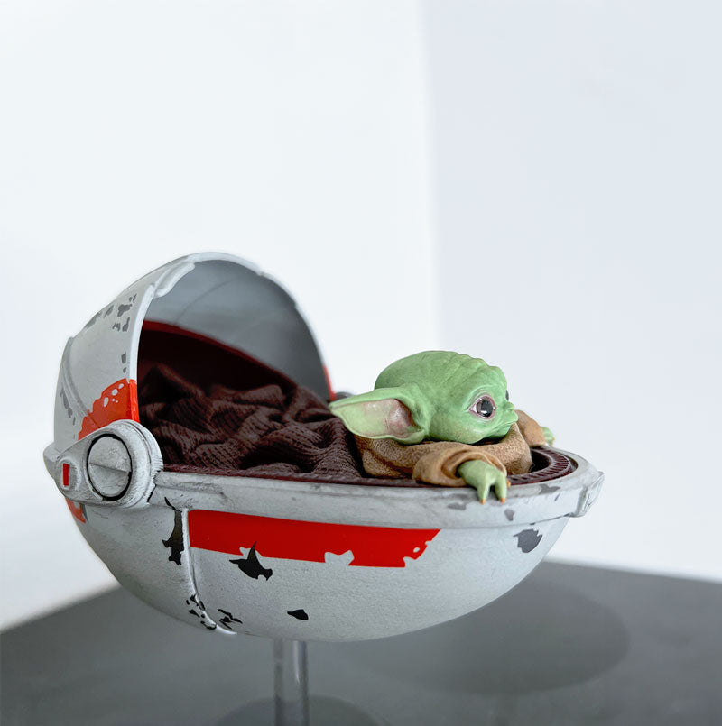 Star Wars The Mandalorian The Child with Pram Statue 14cm