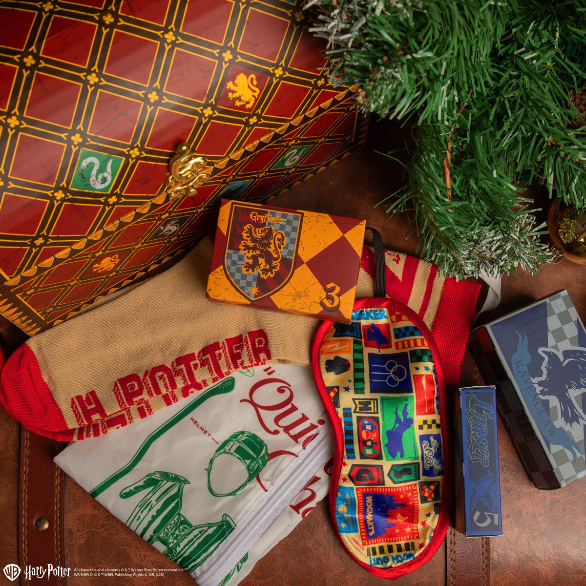 Harry-Potter-Advent-Calendar-Quidditch-Deluxe-2025-09